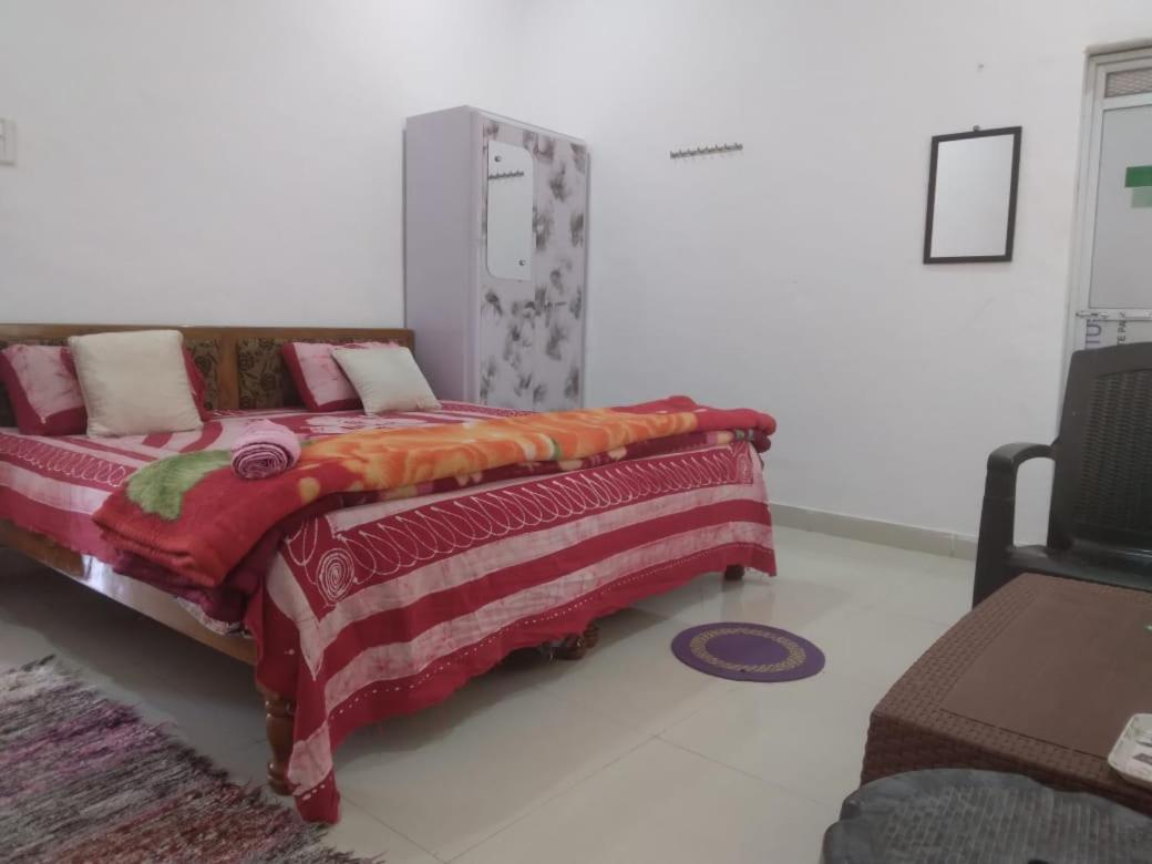 Happy Khajuraho Home Stay Exterior foto